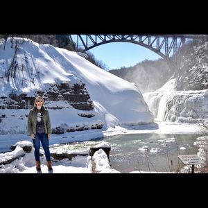 Meet your Posher, Deanna